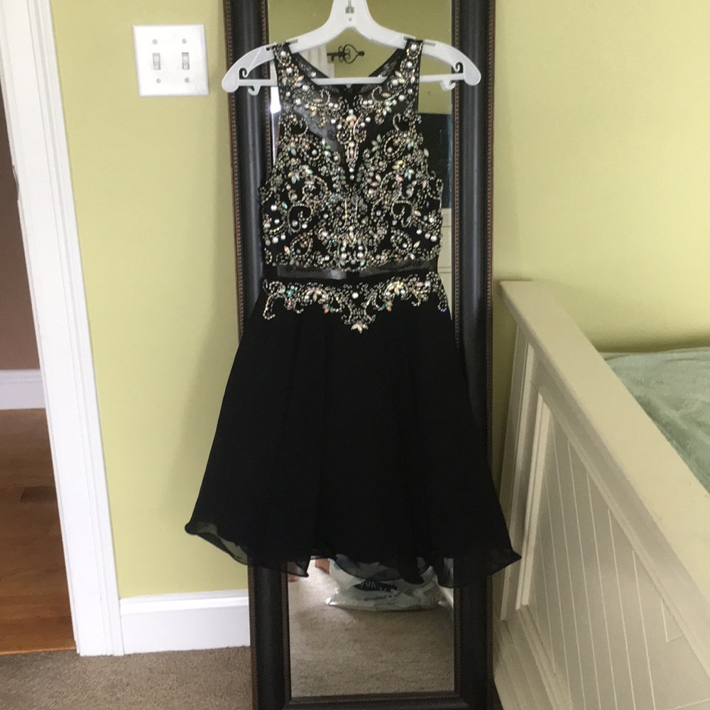 Size small dress from lulus